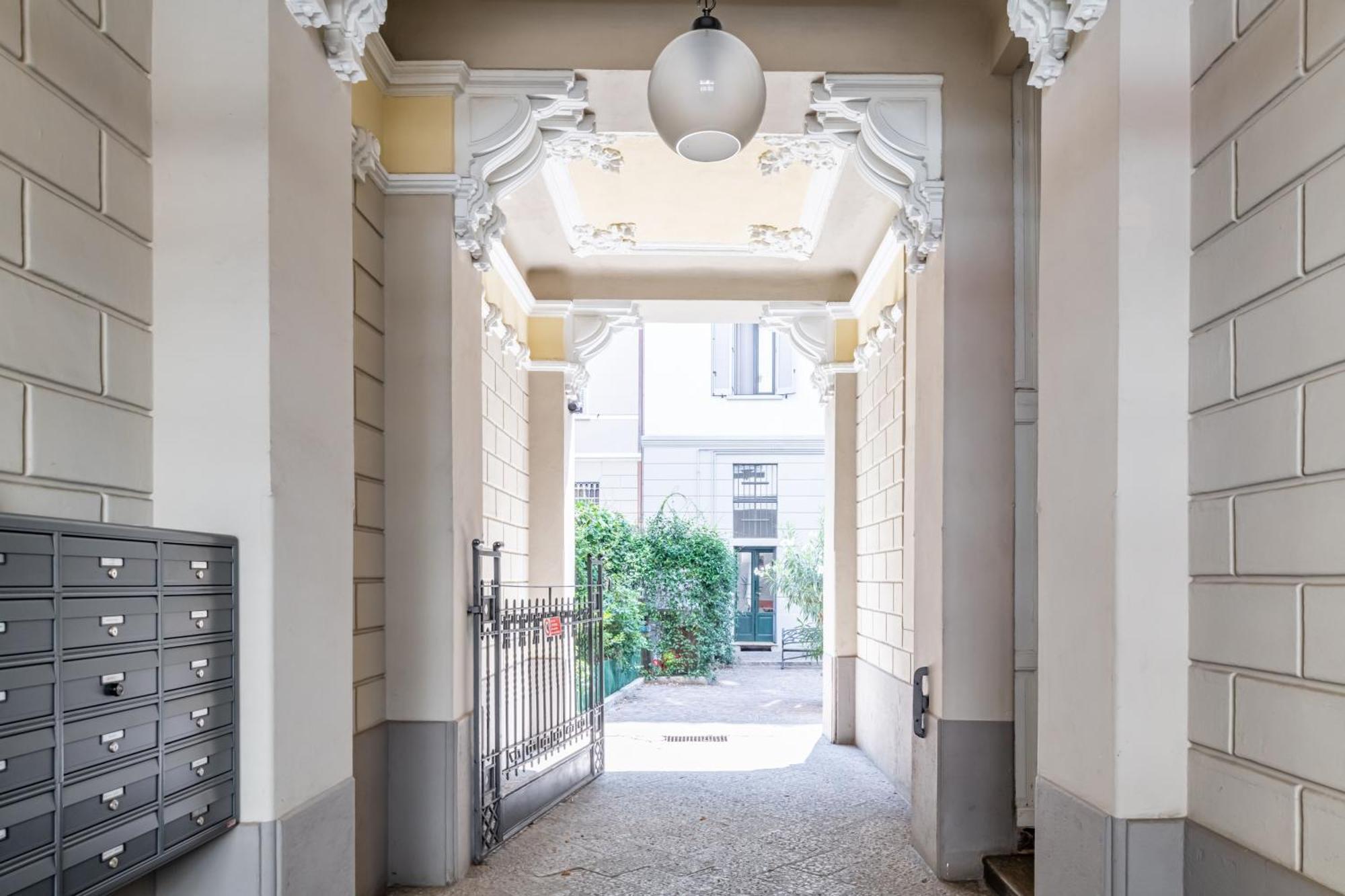 Isola - Studio Flat Milan Exterior photo